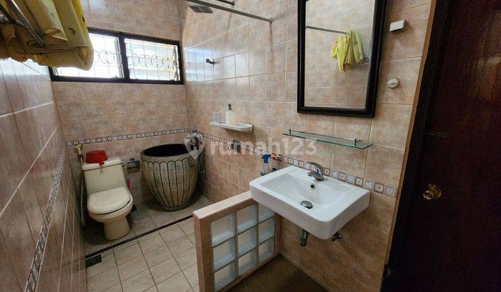 Rumah di Jalan Sultan Hasanuddin Inti Kota Cocok Untuk Cafe