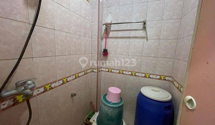 Rumah Jalan Waja Dekat Jalan Asia Cuma 15 Meter 9
