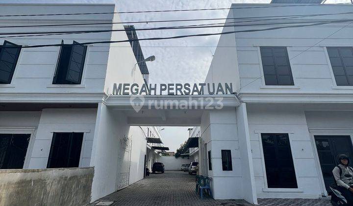 Dijual Cepat Villa Bangunan Baru Komplek Megah Persatuan 2