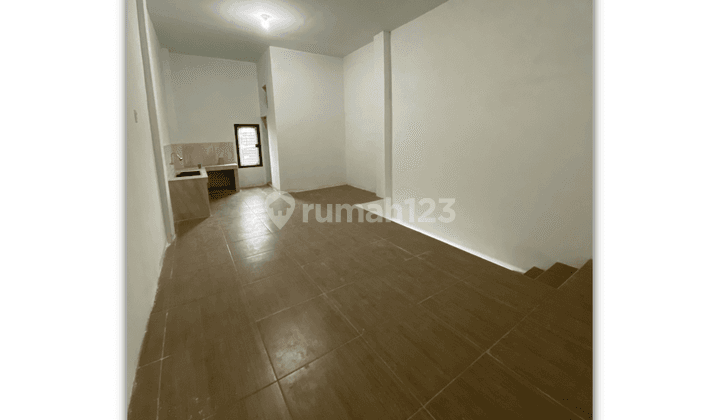 Sewa Ruko Siap Pakai 2 Lantai SHM Jalan Karya Cilincing, Medan 9