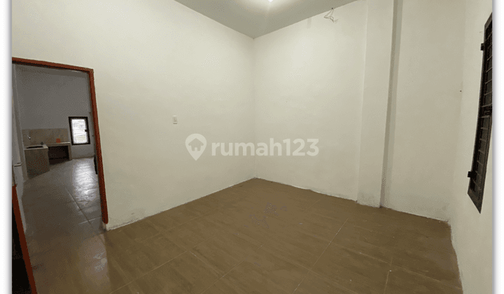 Sewa Ruko Siap Pakai 2 Lantai SHM Jalan Karya Cilincing, Medan 10