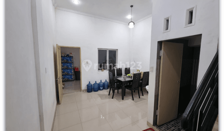 Rumah 2.5 Tingkat Siap Huni Terawat SHM di Komplek Mentari Abadi Jalan Taduan Pancing Seberang Komplek Mmtc 4