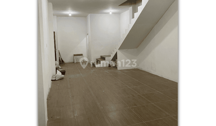 Sewa Ruko Strategis Murah Meriah Inti Kota Medan Jalan Karya Cilincing 9