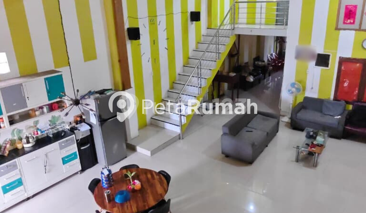 For Sale: Shop House on the Edge of Pukat II Street - Aksara Area
