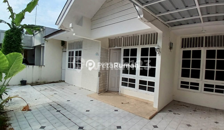 FOR RENT VILLA ON SETIA BUDI STREET, TASBIH 1 COMPLEX - RINGROAD AREA