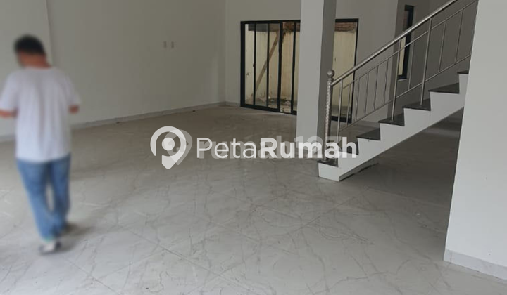 For Sale Villa on Jalan Ngumban Surbakti, Royal Park Residence Complex - Jamin Ginting Area