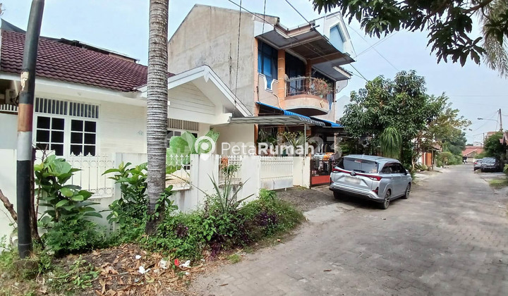 FOR RENT VILLA ON SETIA BUDI STREET, TASBIH 1 COMPLEX - RINGROAD AREA