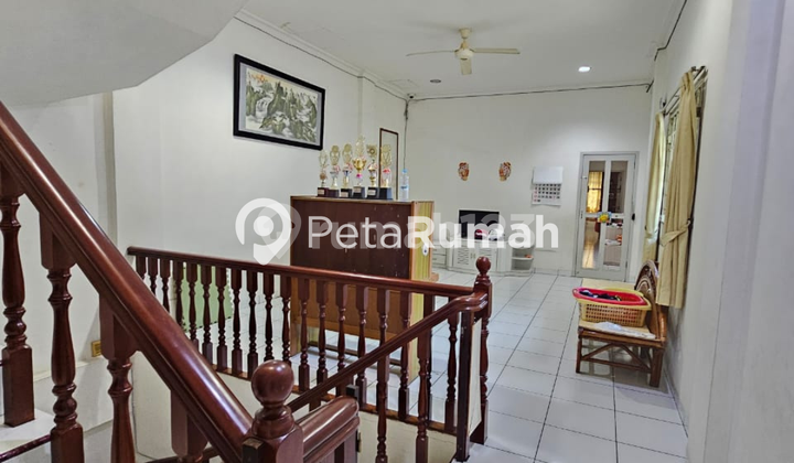 FOR SALE SHOPHOUSE ON KALIANDA STREET - MEDAN CITY AREA FOR SALE SHOPHOUSE ON KALIANDA STREET - MEDAN CITY AREA