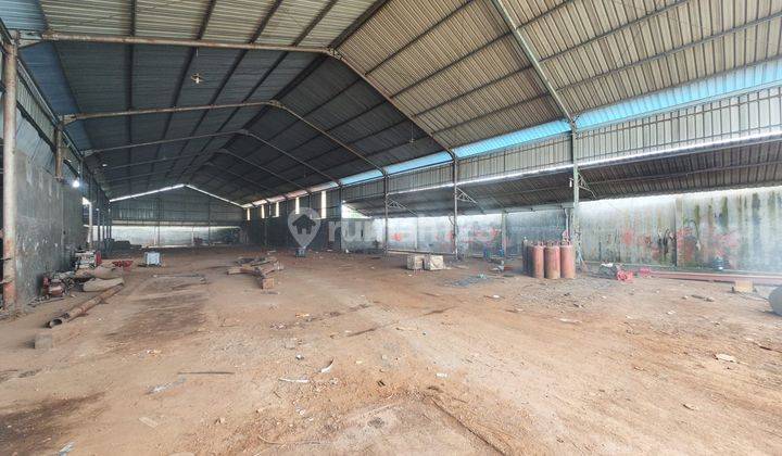 Gudang 3600m2 di Jalan Veteran Pasar 6 Helvetia , Medan 1