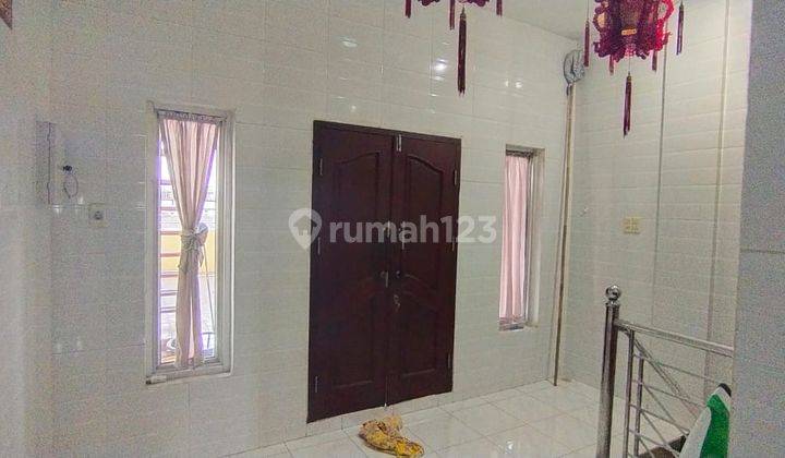 Rumah Furnished SHM di Jalan Kepiting Sampali
, Medan 7