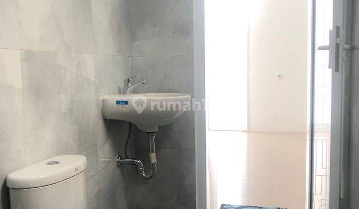 Villa 2 Lantai di Komp Habitatjl Pasar Iiitapian Nauli , Medan 5