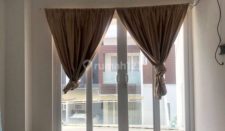 Villa 2 Lantai di Komp Habitatjl Pasar Iiitapian Nauli , Medan 11