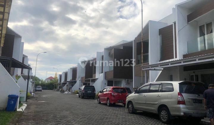 Villa 2 Lantai di Komp Habitatjl Pasar Iiitapian Nauli , Medan 16