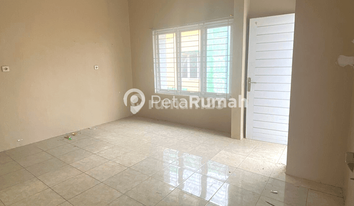 Rumah di Komplek De Zurich Pasar 2daerah Ringroad Setia Budi 9