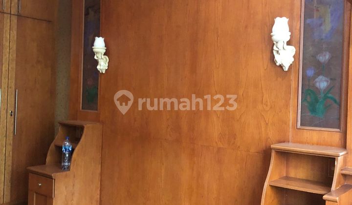Rumah 2 Lantai Bagus Unfurnished SHM di Jl Pembangunan Krakatau, 10