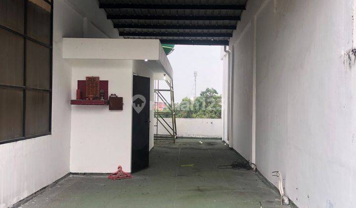 Rumah 2 Lantai Bagus Unfurnished SHM di Jl Pembangunan Krakatau, 13