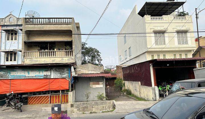 Dijual Rumah Dan Tanah Di Jl Williem Iskandar 2