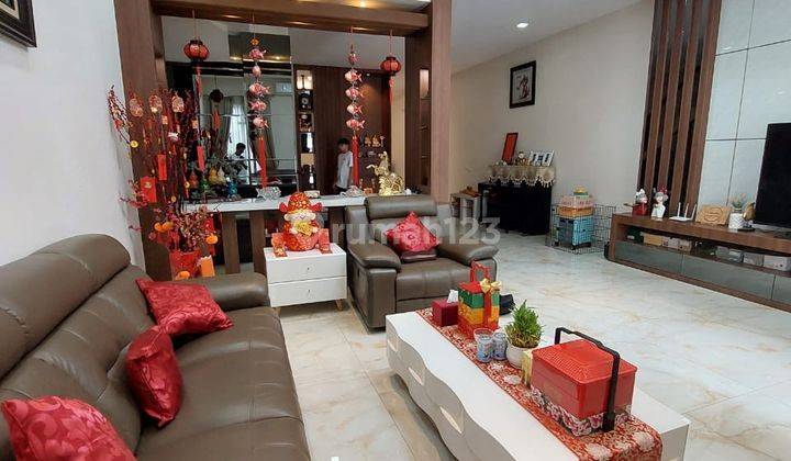 Dijual Villa Full Furnish Di Komplek Citraland Gama City 1