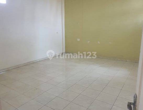 Dijual Rumah 2 Tingkat SHM Di Komplek Grand Harjosari  2