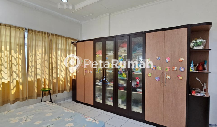 FOR SALE SHOPHOUSE ON KALIANDA STREET - MEDAN CITY AREA FOR SALE SHOPHOUSE ON KALIANDA STREET - MEDAN CITY AREA