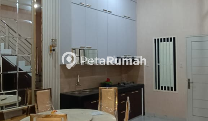 DIJUAL TOWNHOUSE KOMPLEK BERJAYA MANSION - DAERAH PANCING