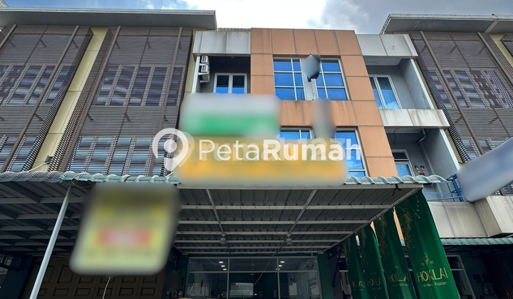 For Rent: Ground Floor Shop in Citraland Gama City Complex - Pancing Area
