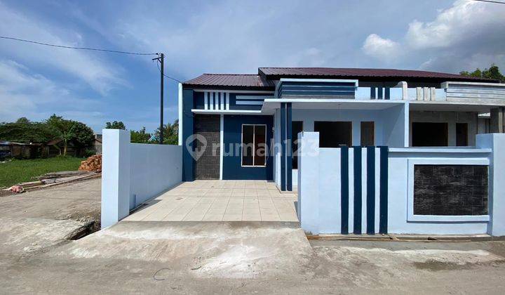 Dijual Rumah SHM di Jalan Pasar I Gang Mesjid, Medan 1