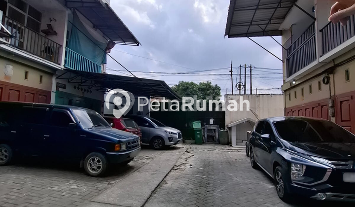 Dijual Townhouse Komplek Golden Palace - Daerah Pancing
