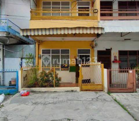 Dijual Rumah Di Jalan Bakau 1