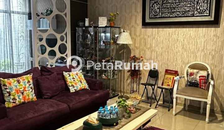 FOR SALE FULLY FURNISHED VILLA ON AMAL STREET, EVERGREEN COMPLEX - SUNGGAL AREA