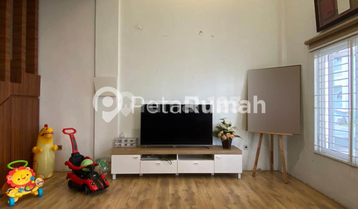 For Sale Full Furnish Shop House on Bangau Street, The Raztan Palace Complex - Sunggal Area 2