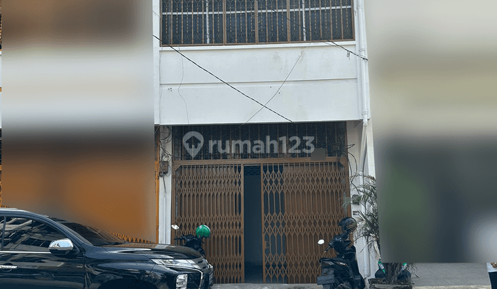 Dijual Rumah di Jalan Teuku Umar , Medan 1