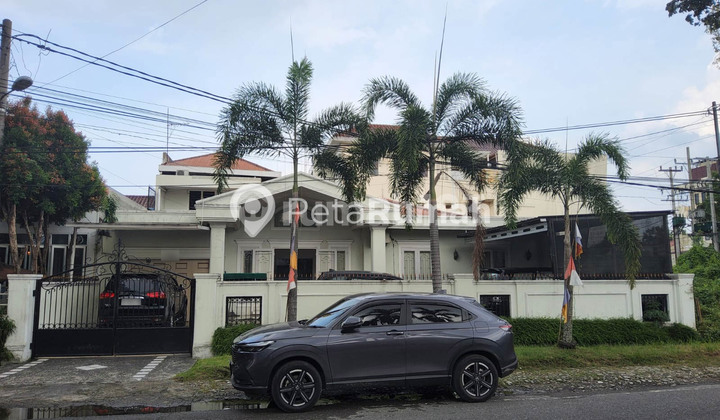 Dijual Rumah Jalan D.i. Panjaitan - Daerah Gatsu 1