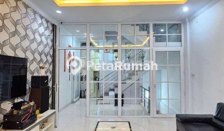 For Sale Shop House Malaka Street - Downtown Core Area For Sale Shop House Malaka Street - Downtown Core Area