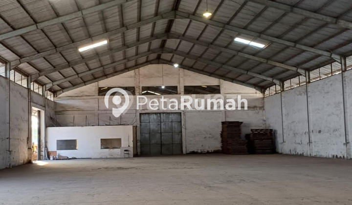 Disewakan Gudang Luas Siap Pakai  1