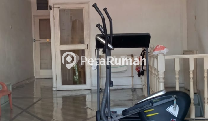 Dijual Ruko Jalan Gandhi - Daerah Thamrin Dijual Ruko Jalan Gandhi - Daerah Thamrin
