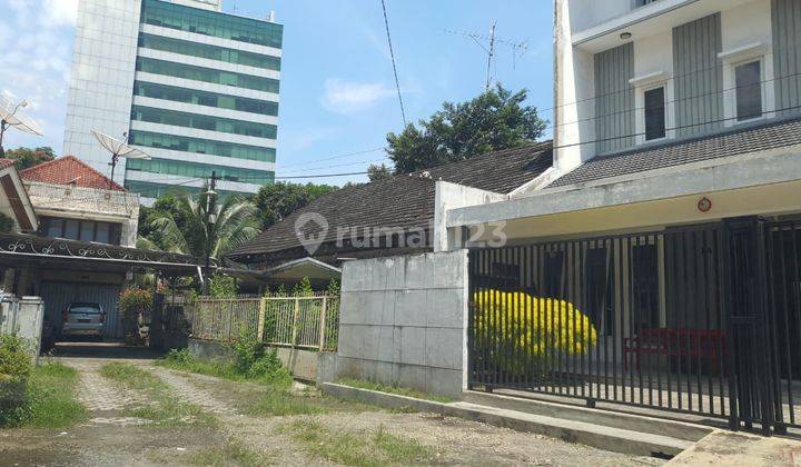 Dijual Rumah Tua Inti Kota Jalan Imam Bonjol Medan 1