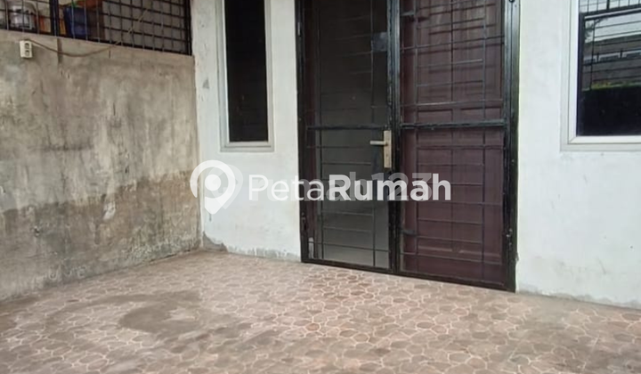 FOR RENT: BAMBU RUNCING STREET SHOPHOUSE - AKSARA AREA 1