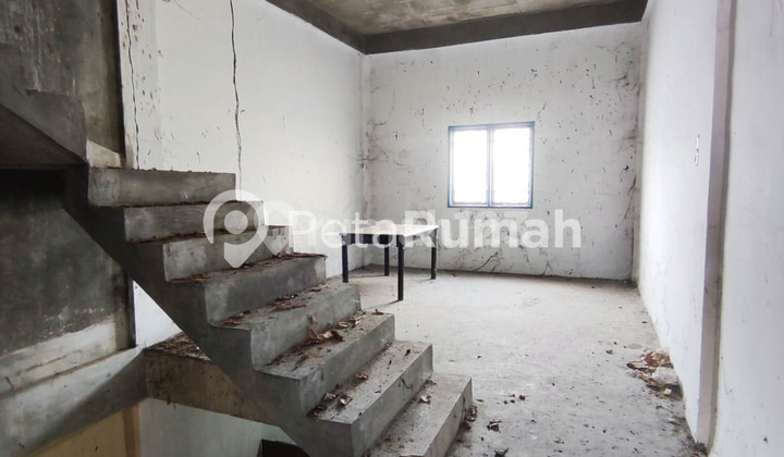 Dijual Ruko Jalan Brigjend Katamso Komplek Prima Minimalis - Daerah Maimun