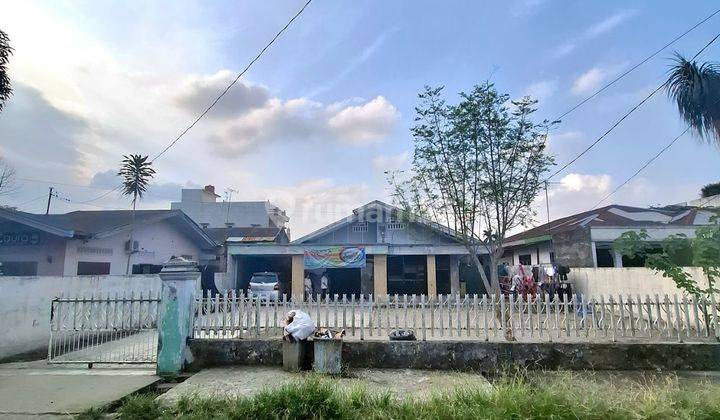 DIJUAL RUMAH TUA DI JL SEI BERANTAS 1