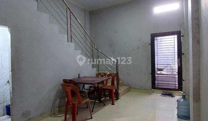 Dijual Cepat Townhouse Di Jl Ayahanda  2