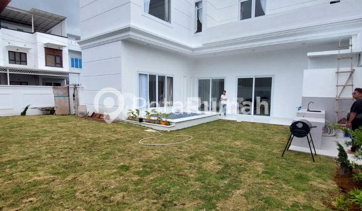 For Sale Villa in Gunung Mas Complex - Brastagi Area