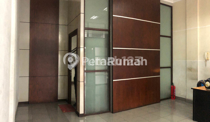 Dijual Ruko Jalan Putri Hijau Komplek Graha Niaga - Daerah Adam Malik