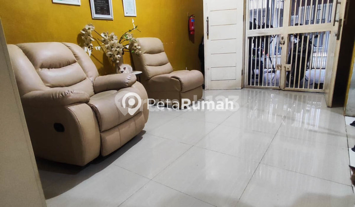 Dijual Villa Komplek Zilenia Residence - Daerah Sunggal
