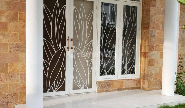 Dijual Villa SHM Di Komplek Cemara Kuta 1