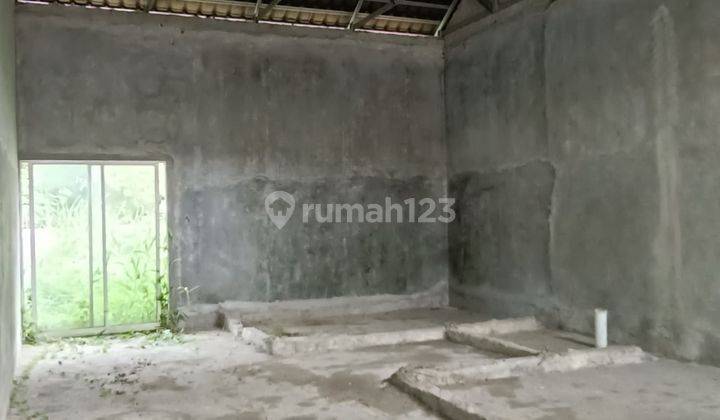 Dijual Villa Lokasi Strategis 5 Menit Dari Pintu Tol Amplas Di Komplek Halton Place 2