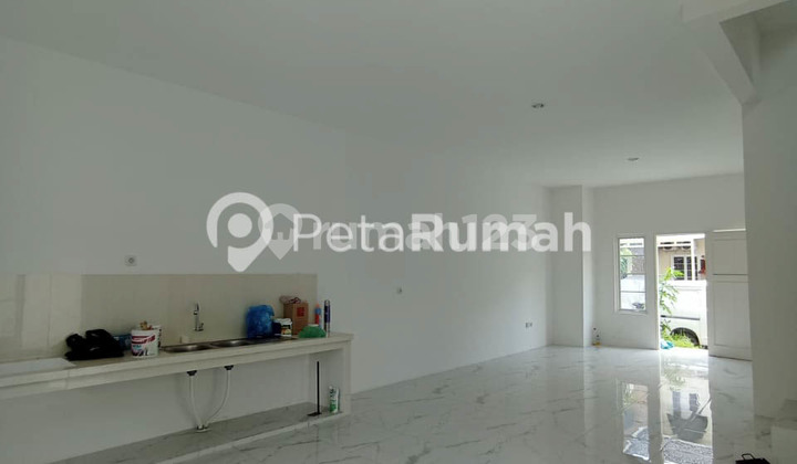 DIJUAL VILLA KOMPLEK MERCI CLUSTER VOLENDAM - DELI TUA 2