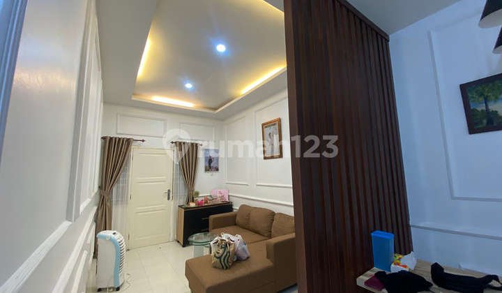 Rumah CANTIK MINIMALIS JOHOR Rumah Semi Furnished Bagus SHM - Sertifikat Hak Milik di Jl johor kodya, Johor 2