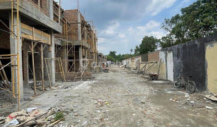 Dijual Rumah Inti Kota, Padang Bulan