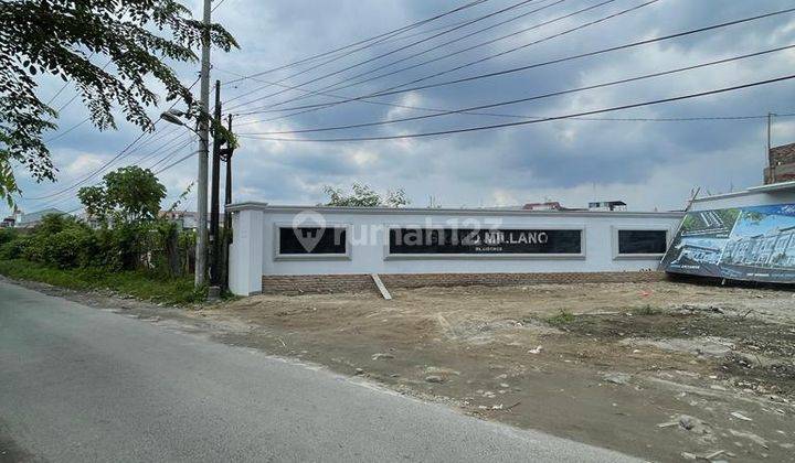 Dijual Rumah Inti Kota, Padang Bulan
